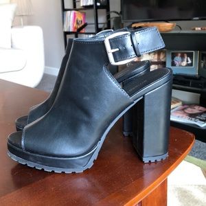 Black peep toe heels
